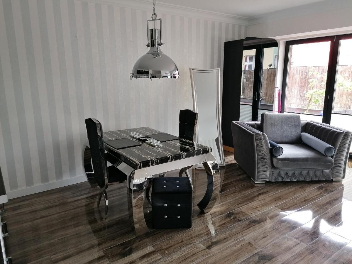 Apartamenty De Soleil Ustka Buitenkant foto